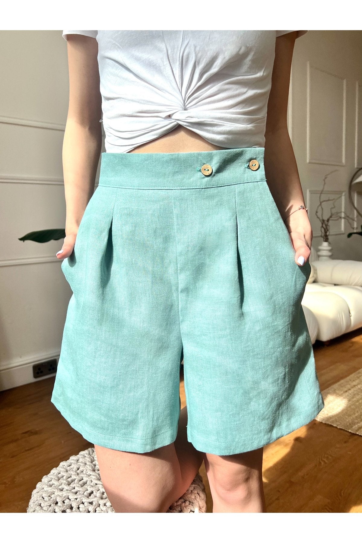 LINEN SHORTS